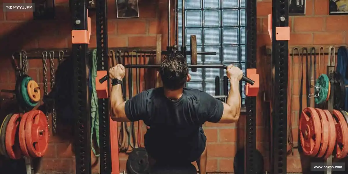 <strong>世界杯官网</strong>🏃♂️运动不止步，青春不散场 —— 每一步都是超越自己的勋章！